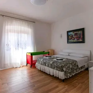 Rina's House Apartment La Spezia